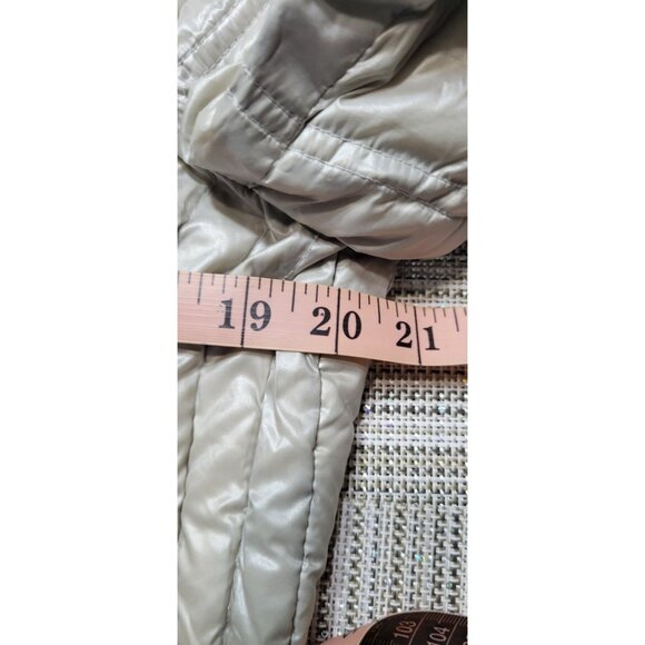 Calvin Klein Packable Lightweight Premium Down Jacket Size Large Grey Quilted * - Picture 10 of 12